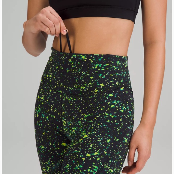 NWT Lululemon Base Pace High-Rise Tight 25" - Picture 6 of 8